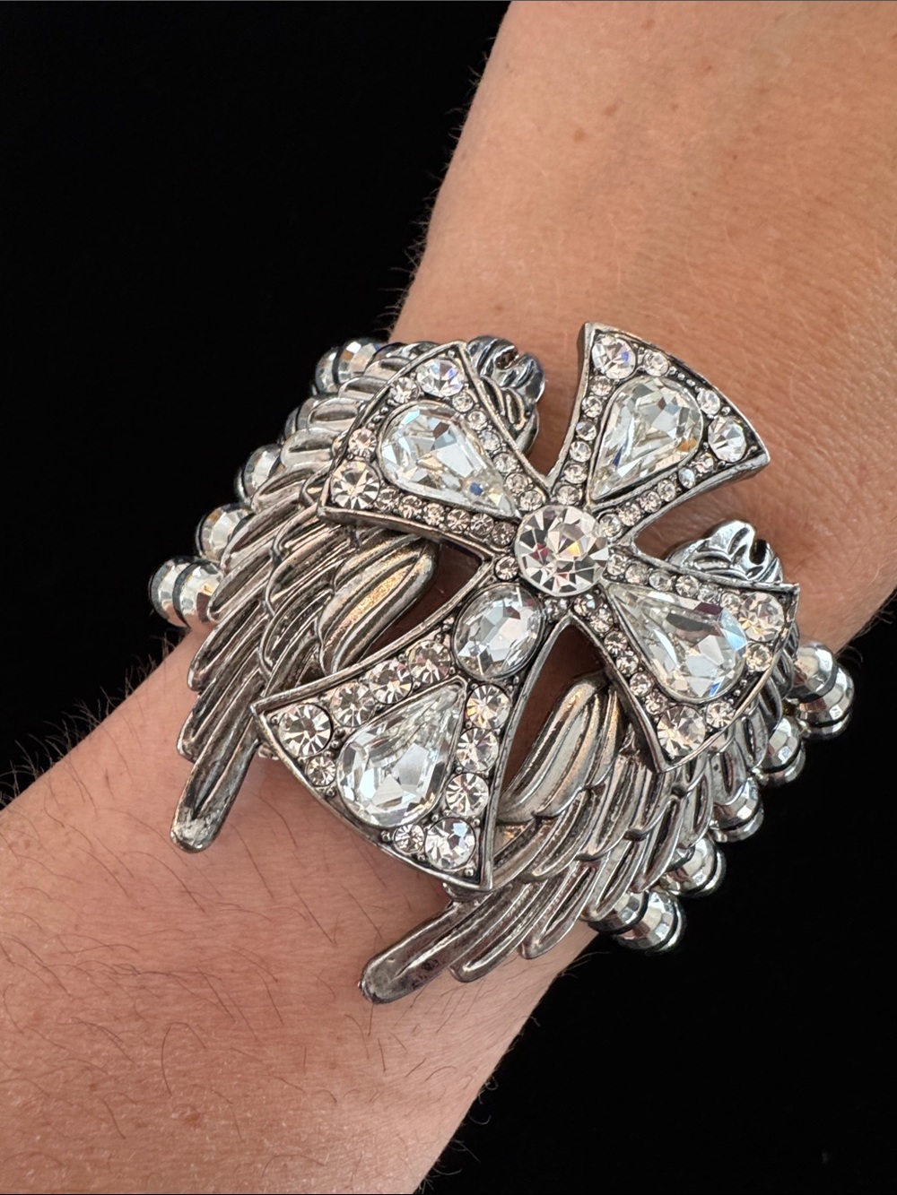 Unbranded Silver-Tone Beaded Stretch Bracelet with Rhinestone Winged Cross